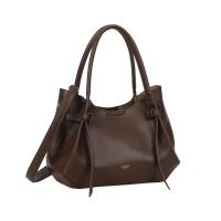 ULRIKA DESIGN brun MINIMALISM